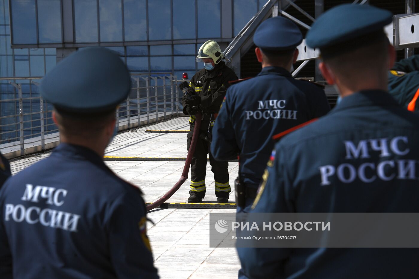 Учения МЧС России в деловом комплексе "Империя" 