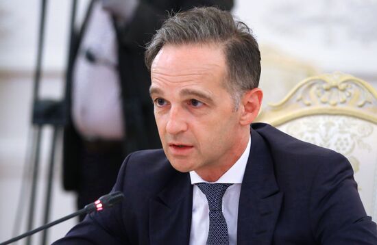 Встреча глав МИД РФ и Германии С. Лаврова и Х. Мааса  