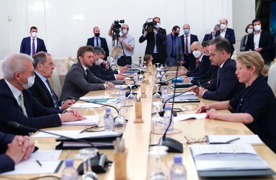 Встреча глав МИД РФ и Германии С. Лаврова и Х. Мааса  