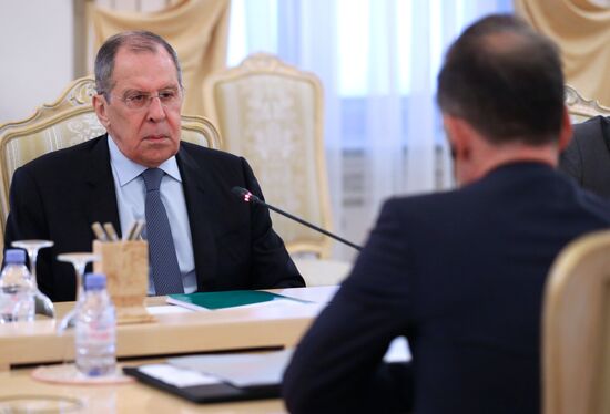 Встреча глав МИД РФ и Германии С. Лаврова и Х. Мааса  
