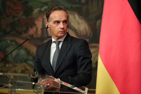 Встреча глав МИД РФ и Германии С. Лаврова и Х. Мааса  