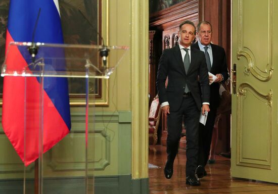 Встреча глав МИД РФ и Германии С. Лаврова и Х. Мааса  