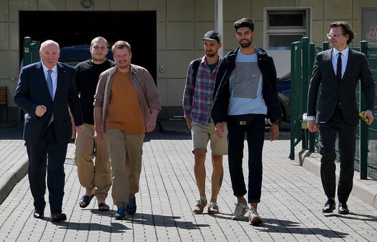 В Минске освободили задержанных российских журналистов