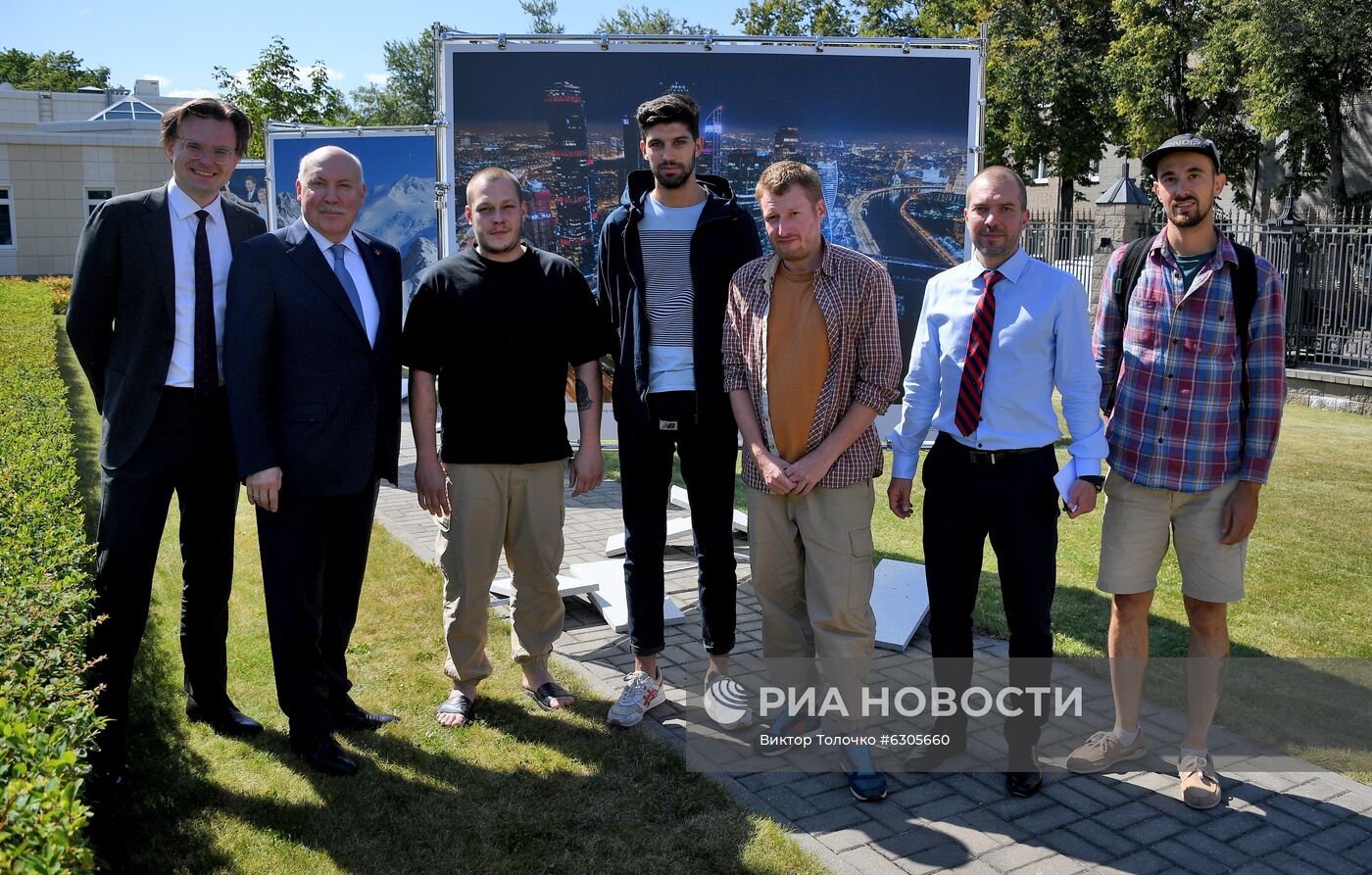 В Минске освободили задержанных российских журналистов