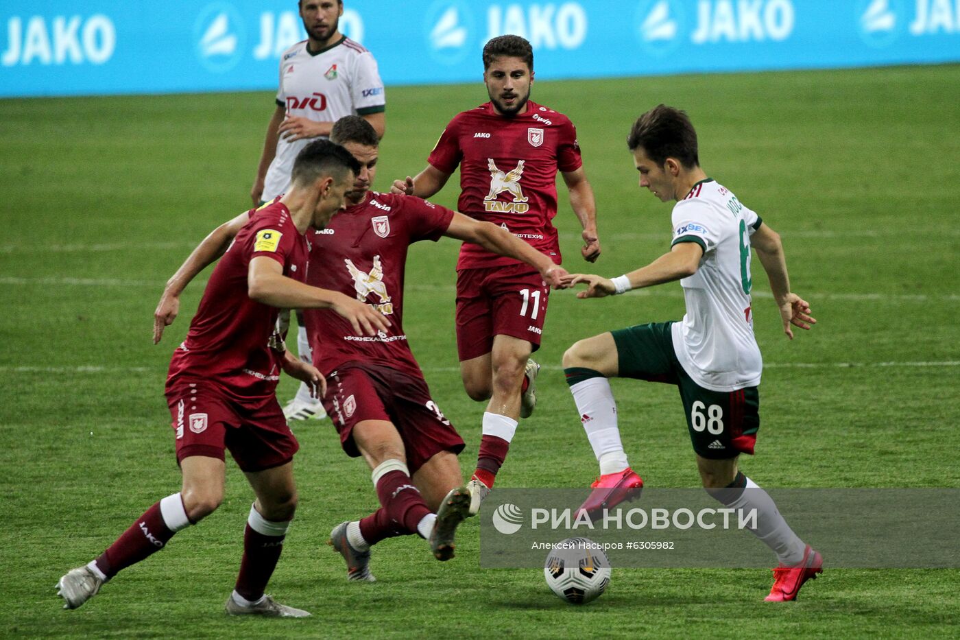 Футбол. РПЛ. Матч "Рубин" — "Локомотив"