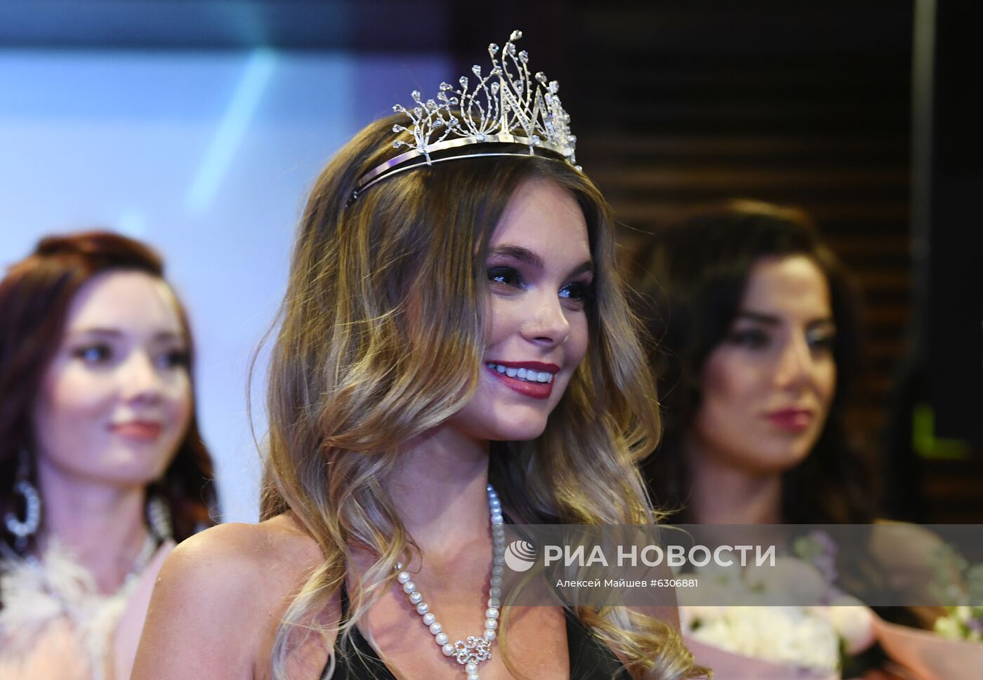 Победительница конкурса красоты и сексуальности Miss MAXIM - 2020 Октябрина Максимова (Великий Новгород). Место: Россия, Москва. Автор: Алексей Майшев/РИА Новости. Финал конкурса красоты Miss Maxim – 2020