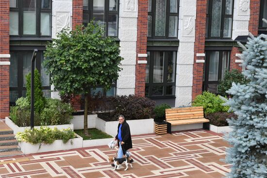 Мэр Москвы С. Собянин осмотрел ход реализации проекта реновации промзоны Братцево