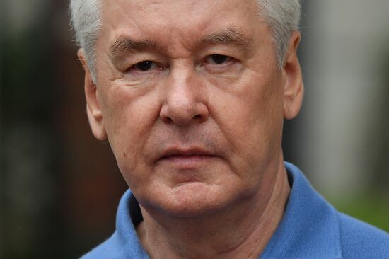 Мэр Москвы С. Собянин осмотрел ход реализации проекта реновации промзоны Братцево