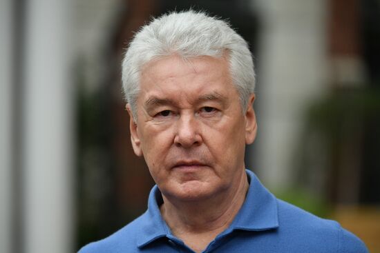 Мэр Москвы С. Собянин осмотрел ход реализации проекта реновации промзоны Братцево