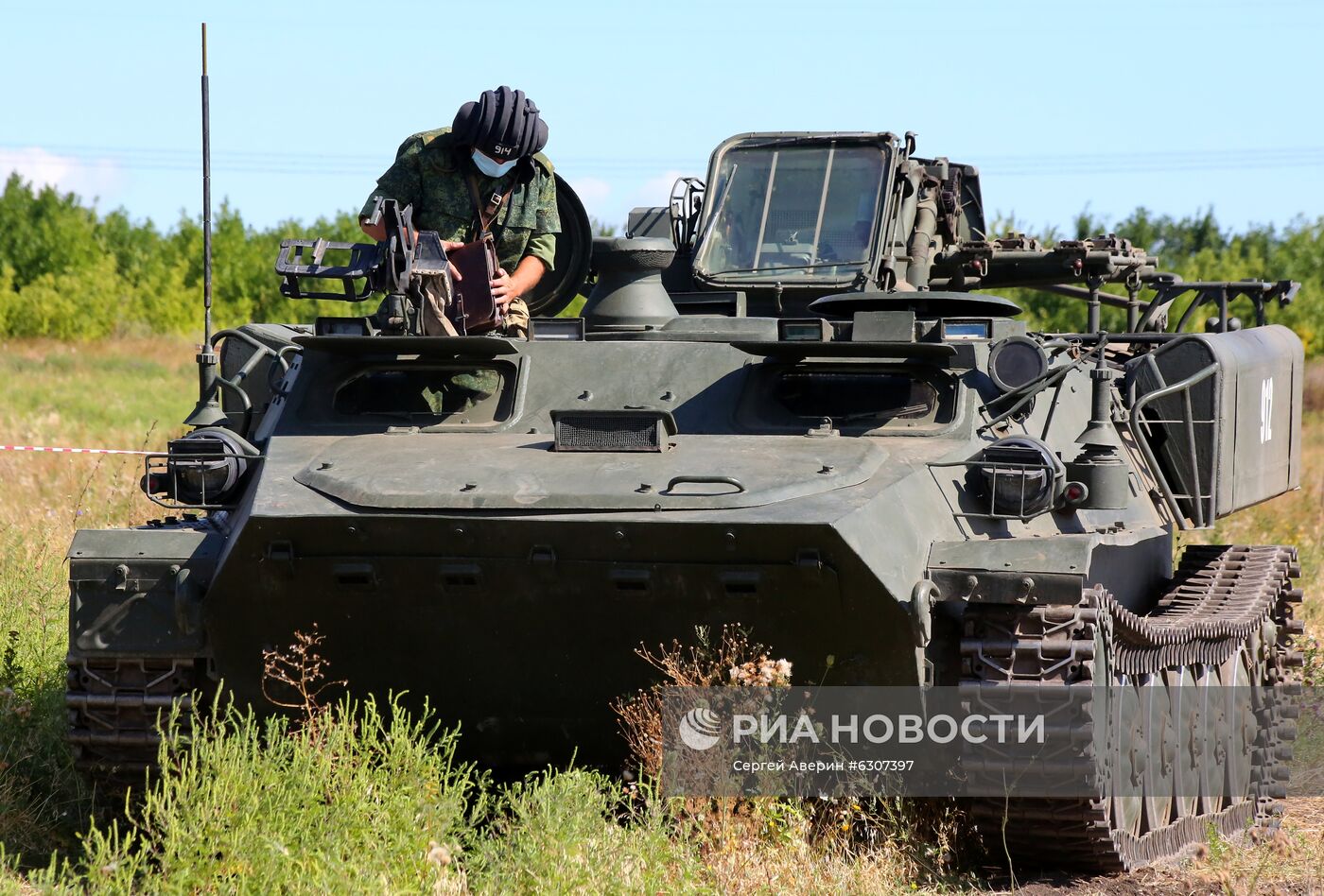 Военные сборы зенитных войск ДНР