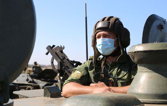 Военные сборы зенитных войск ДНР