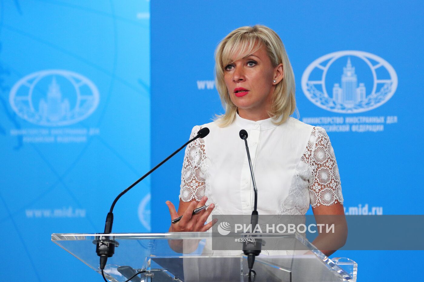 Брифинг официального представителя МИД России М. Захаровой