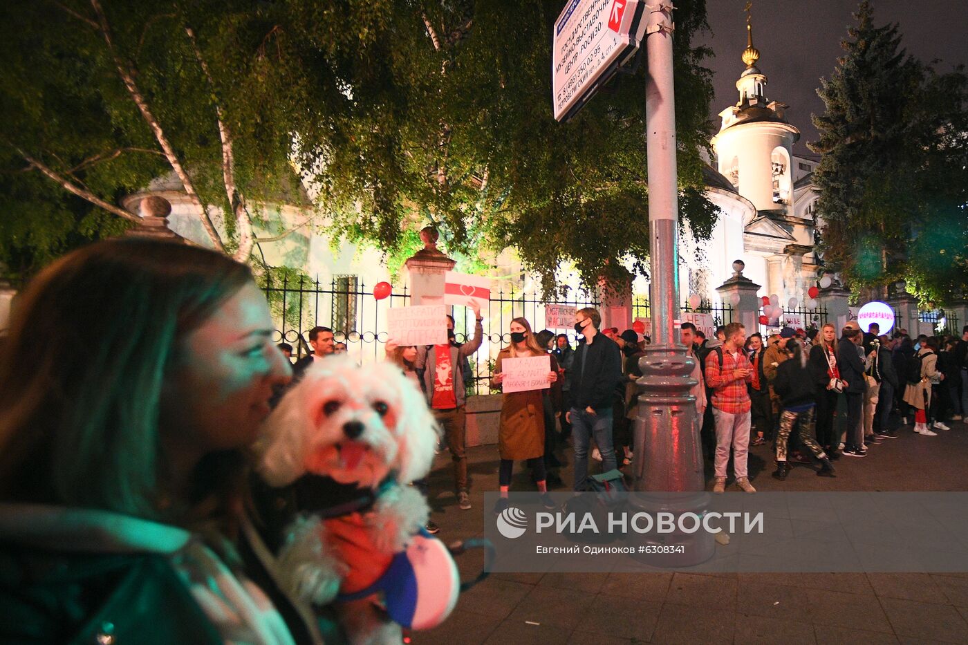 Ситуация у посольства Белоруссии в Москве