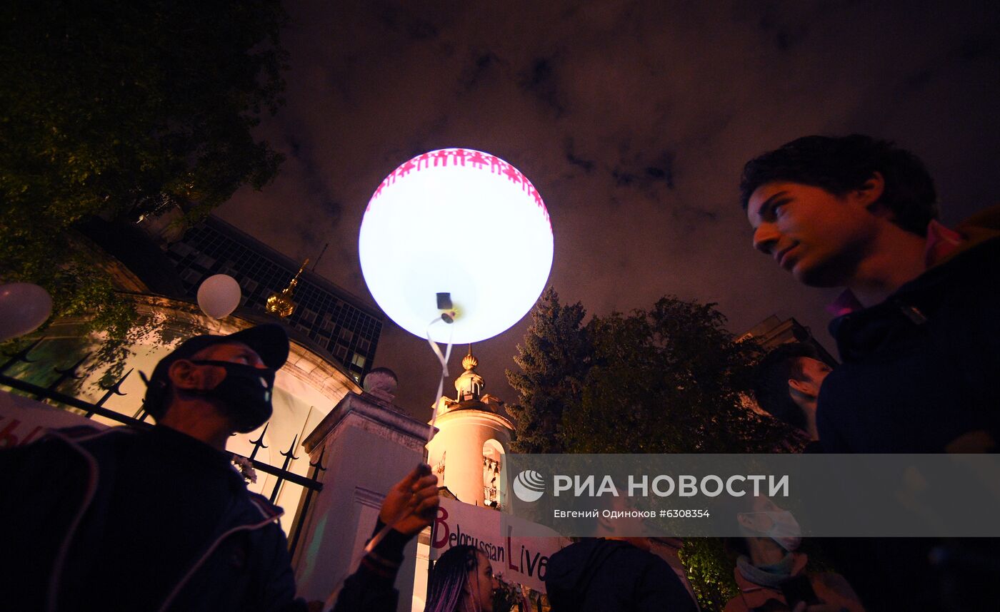 Ситуация у посольства Белоруссии в Москве