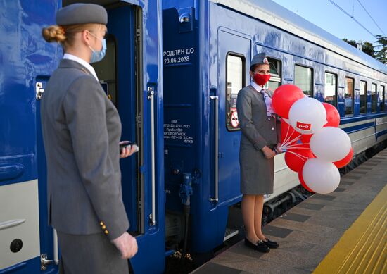 Новый туристический поезд "Сочи"