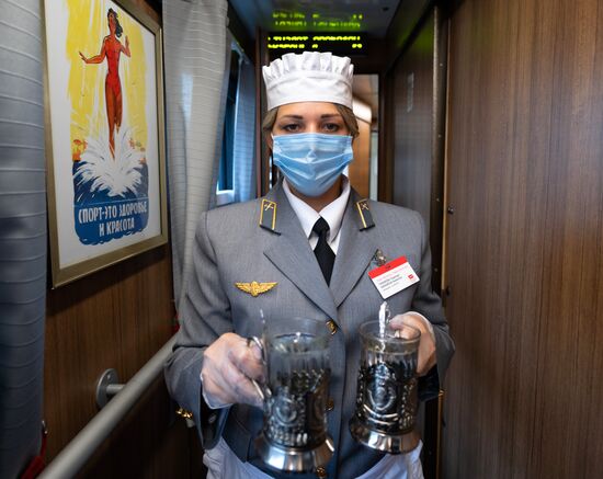 Новый туристический поезд "Сочи"