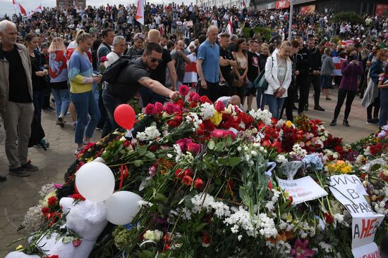 Митинг протеста возле метро "Пушкинская" в Минске