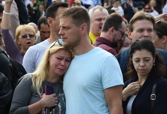 Митинг протеста возле метро "Пушкинская" в Минске