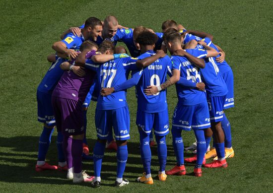 Футбол. РПЛ. Матч "Динамо" — "Ротор"