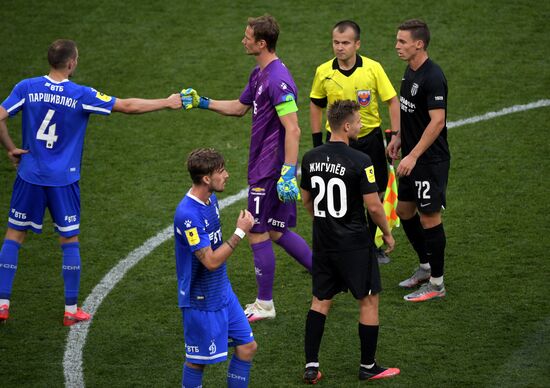 Футбол. РПЛ. Матч "Динамо" — "Ротор"