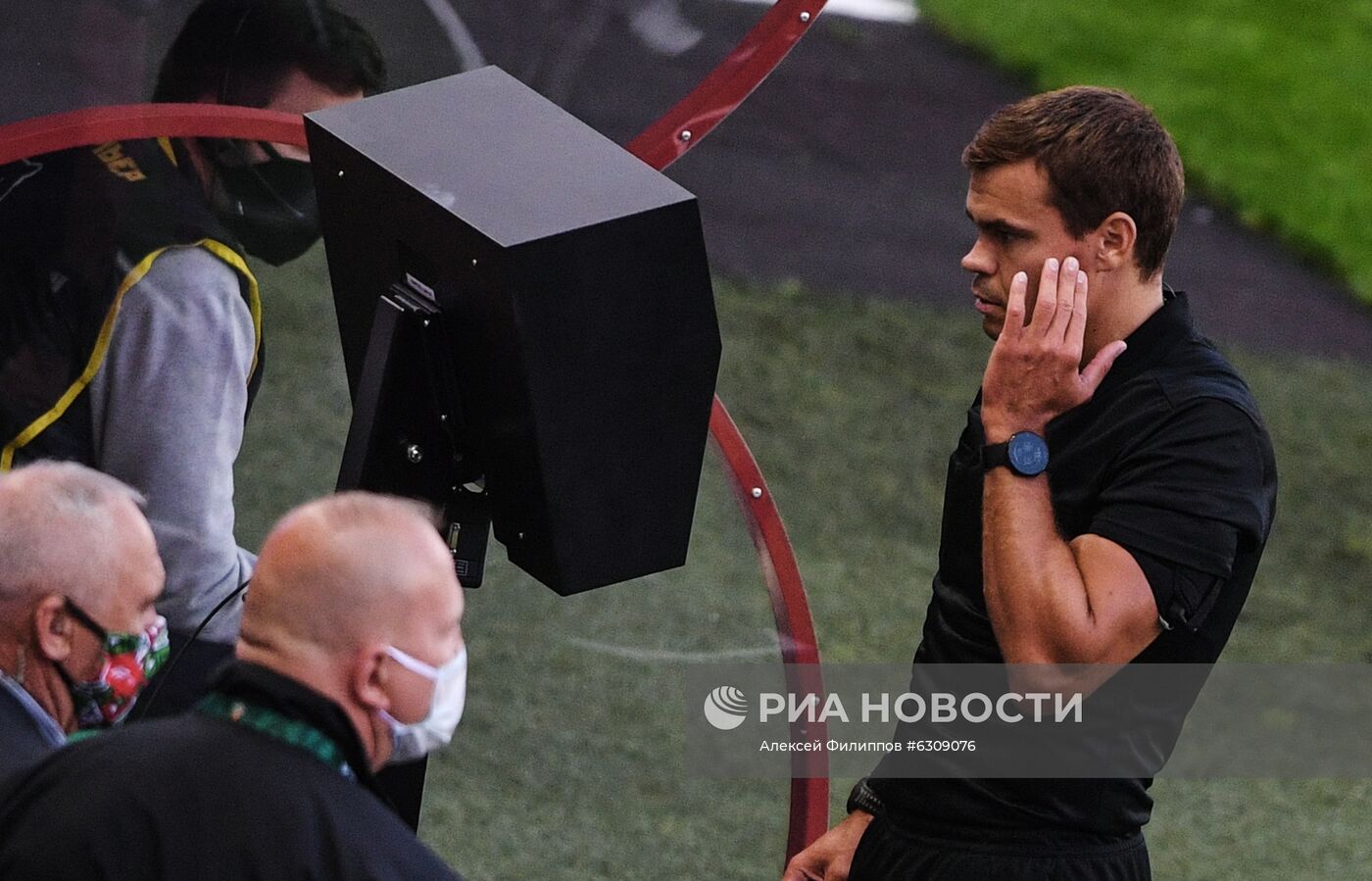 Футбол. РПЛ. Матч "Локомотив" — "Краснодар"