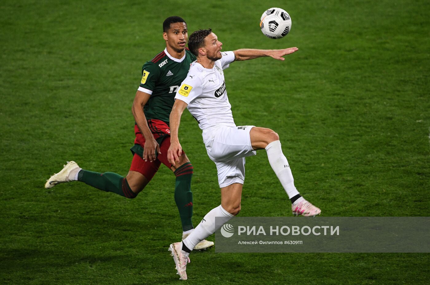 Футбол. РПЛ. Матч "Локомотив" — "Краснодар"