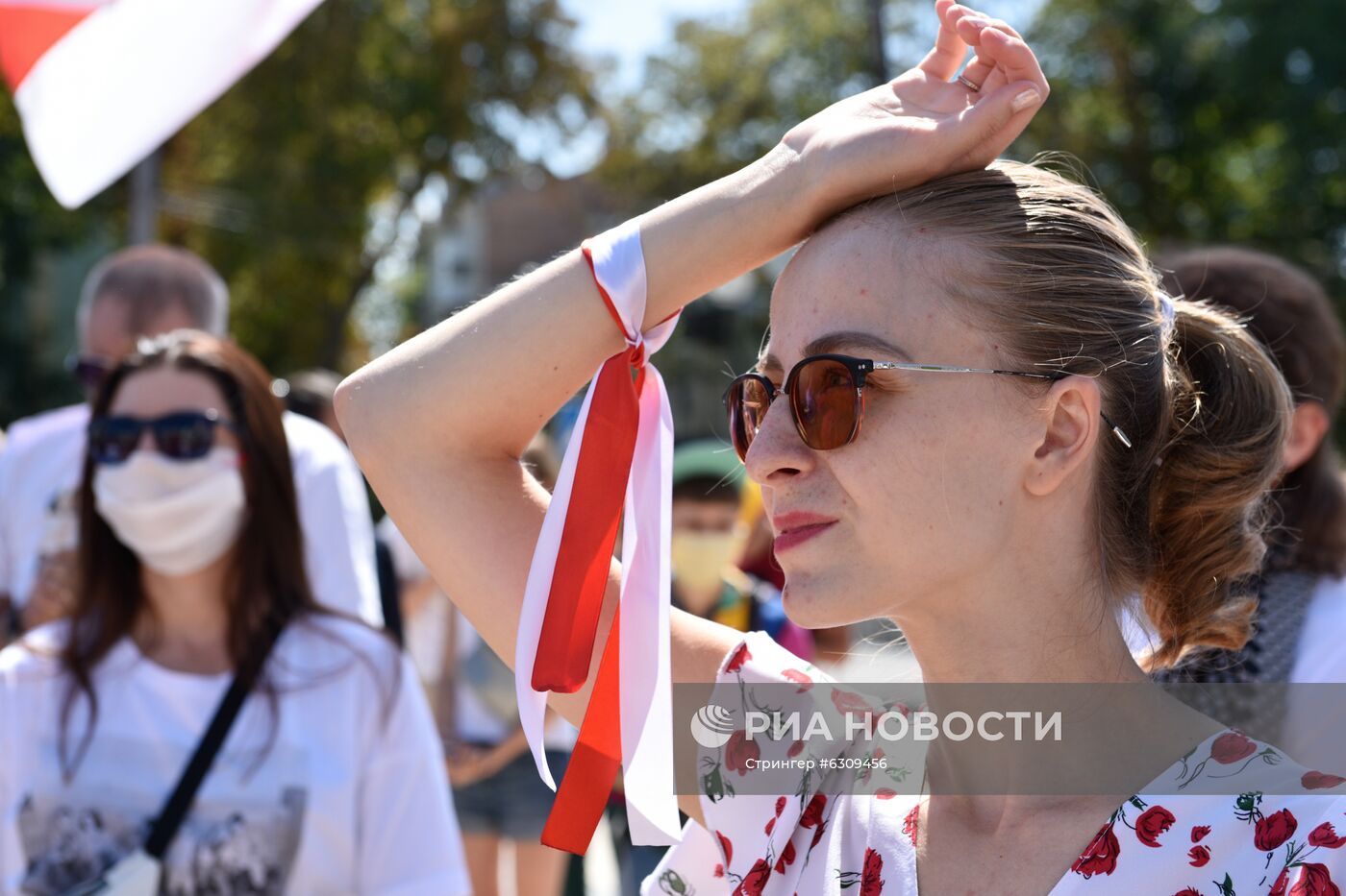 Акция в Киеве в поддержку протестующих в Белоруссии