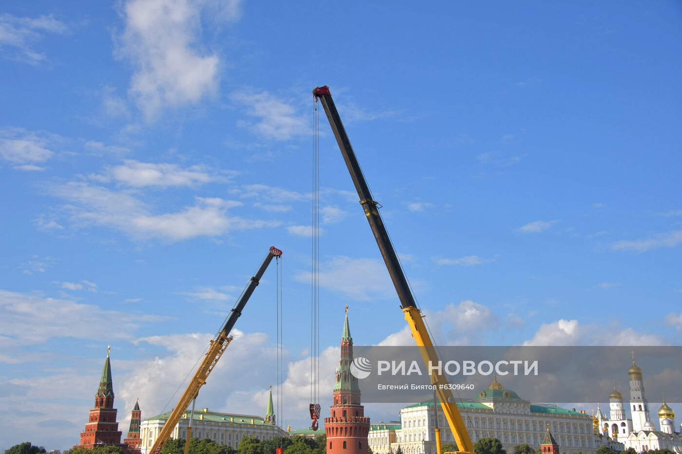 Ремонт Большого Каменного моста в Москве