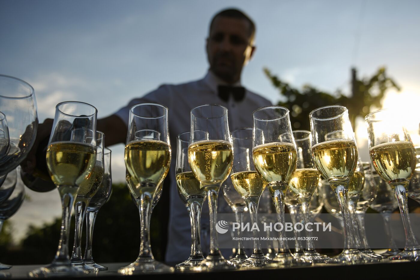 Дегустация вина в Крыму