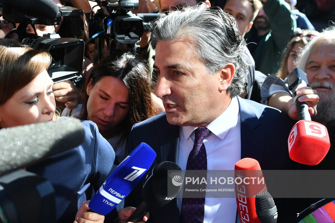 Заседание суда по делу М. Ефремова