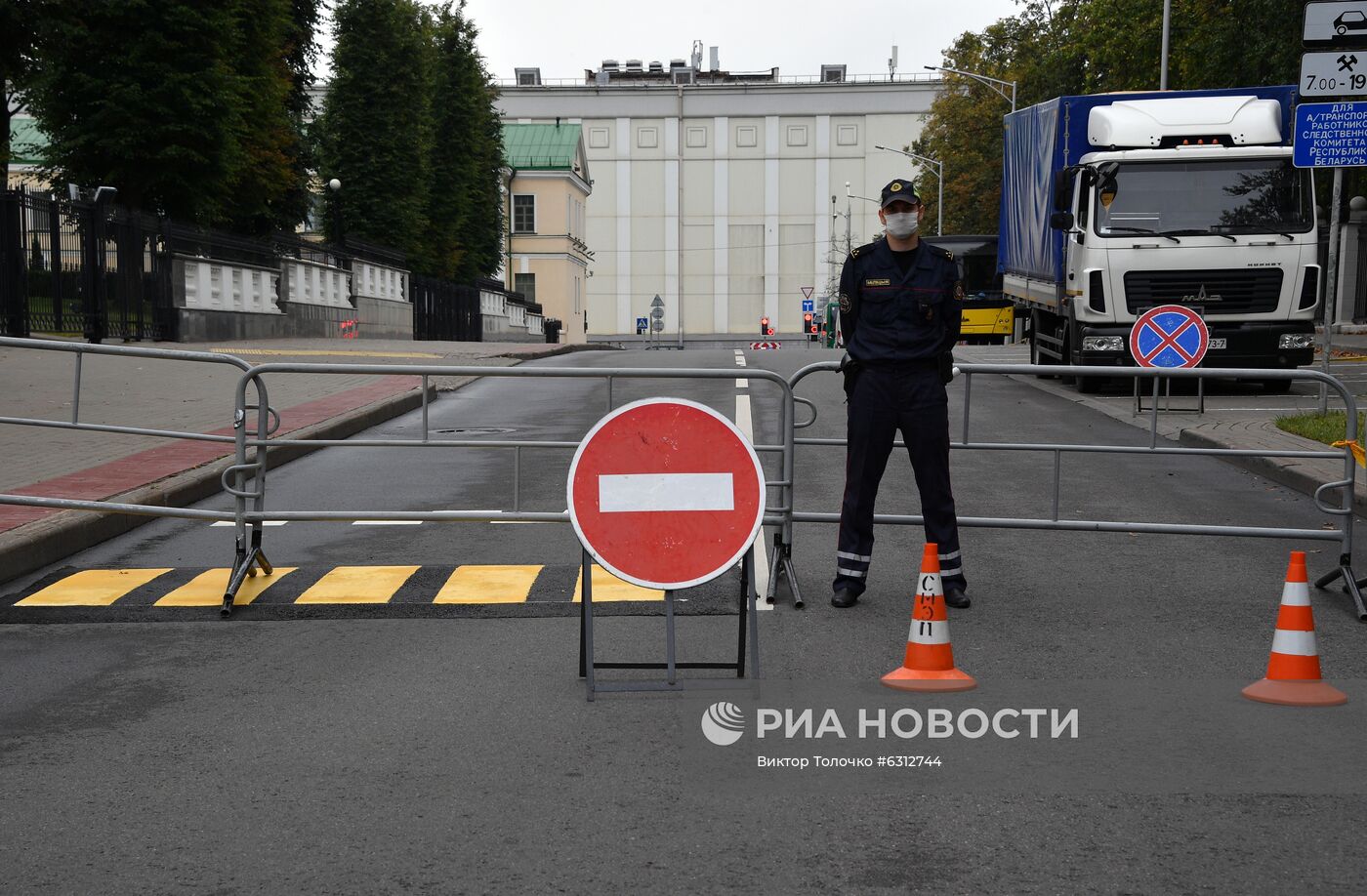 Члены Координационного совета белорусской оппозиции прибыли на допрос