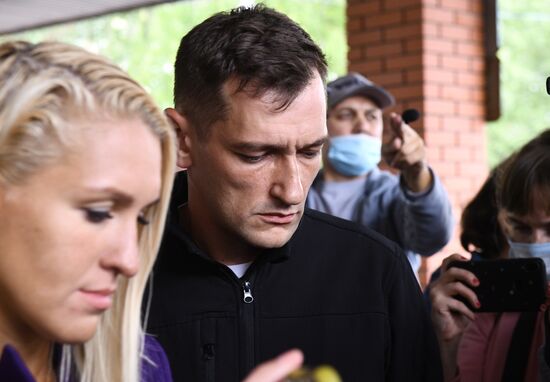 А. Навальный госпитализирован в реанимацию в Омске