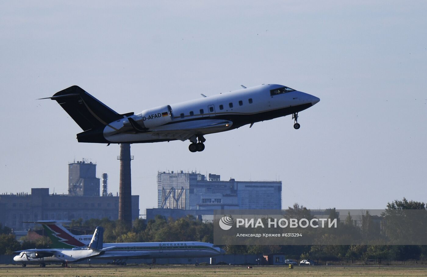 Транспортировка А. Навального из омской больницы в Германию