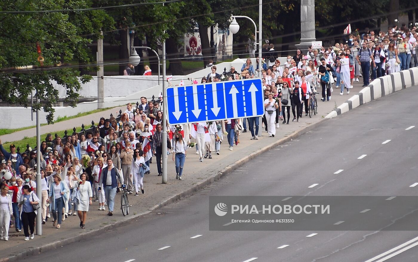 Мирная акция протеста в Минске
