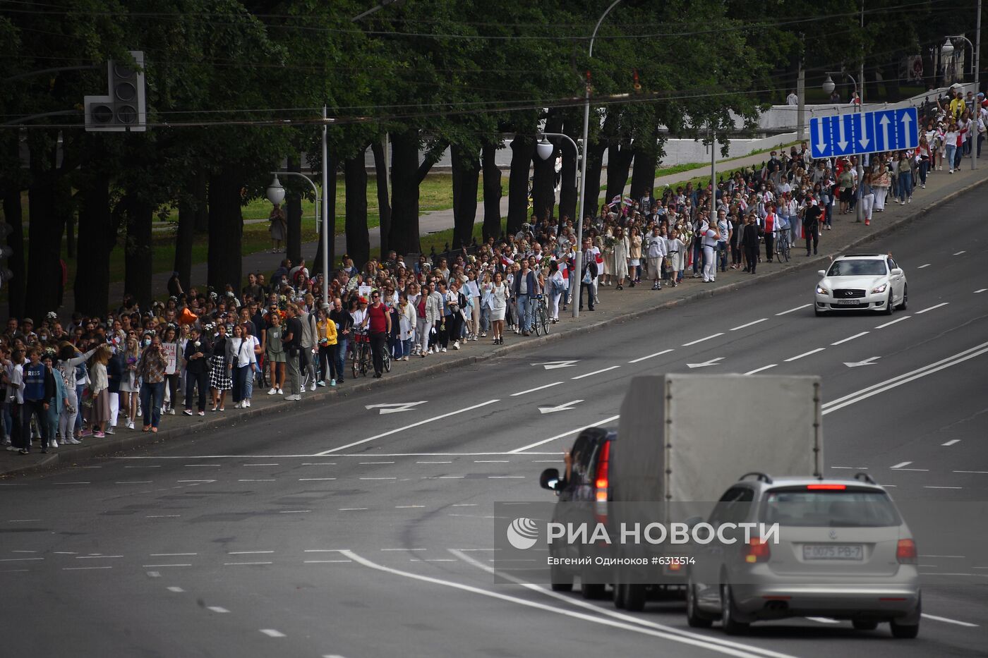 Мирная акция протеста в Минске