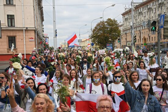 Мирная акция протеста в Минске