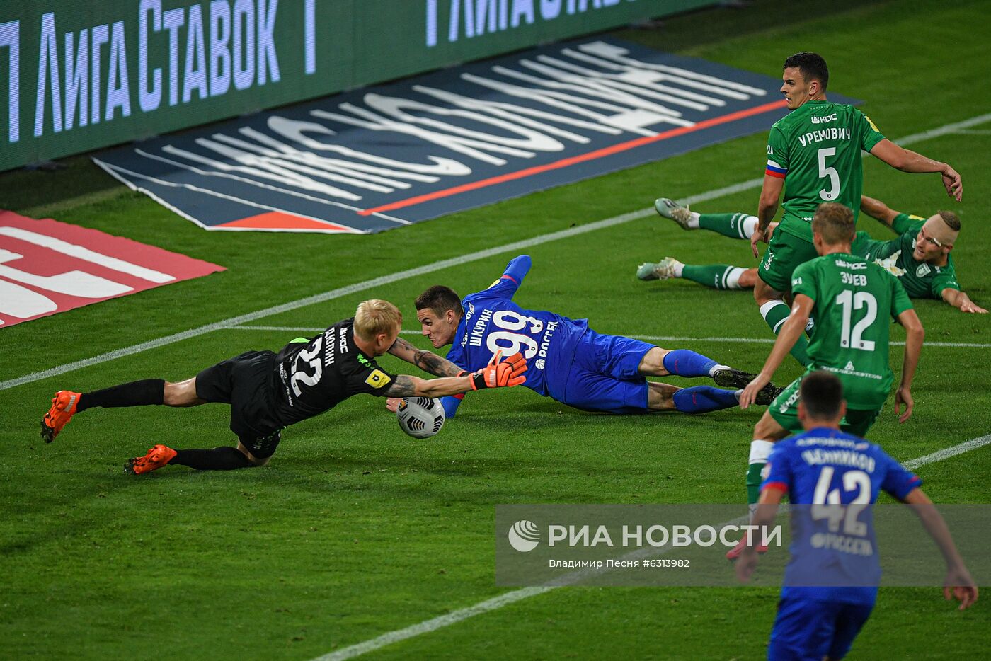 Футбол. РПЛ. Матч ЦСКА "Рубин"