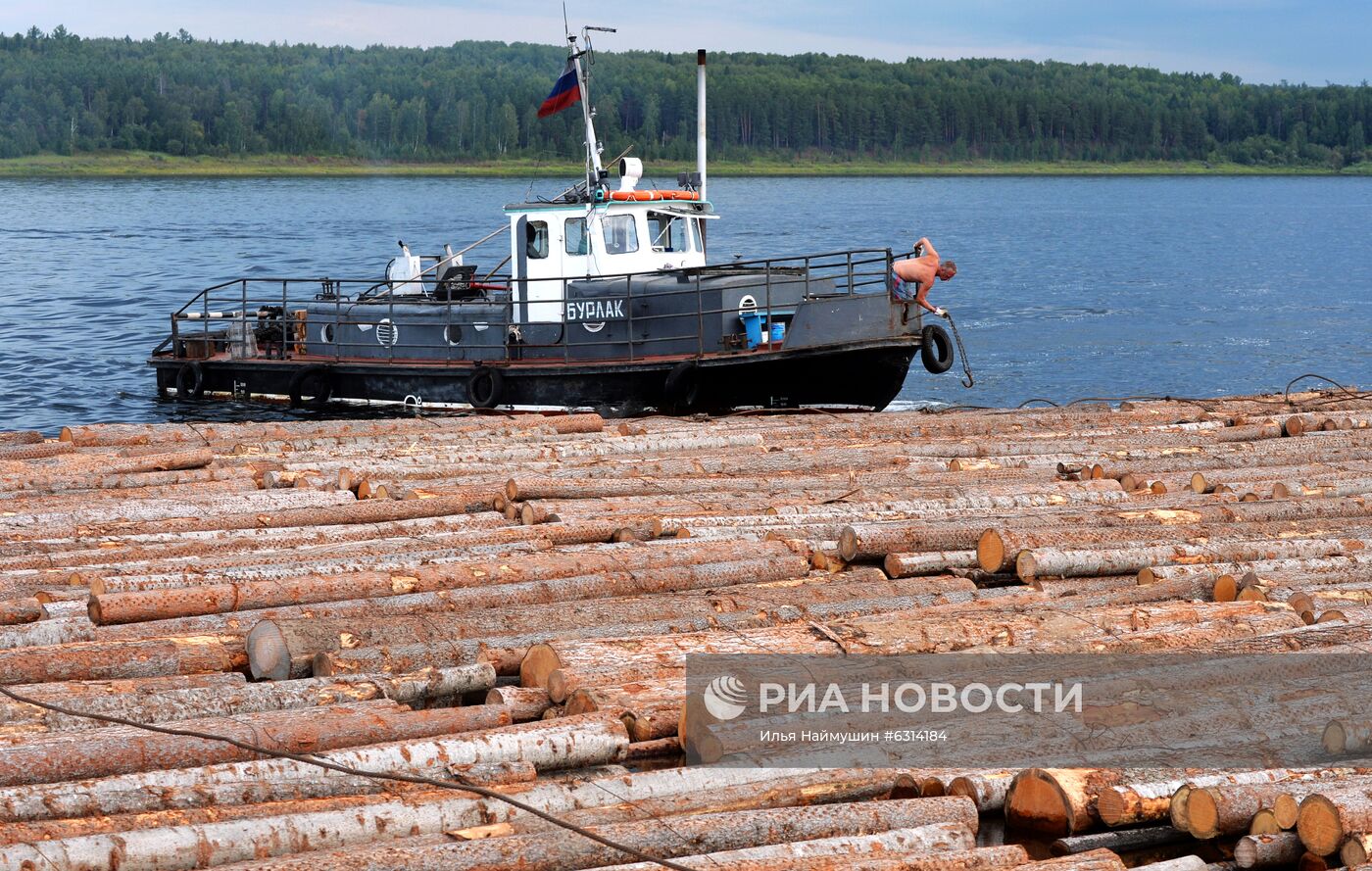 Лесосплав на Ангаре