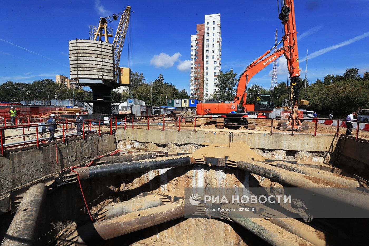 Строительство станции "Улица Народного Ополчения" БКЛ московского метро