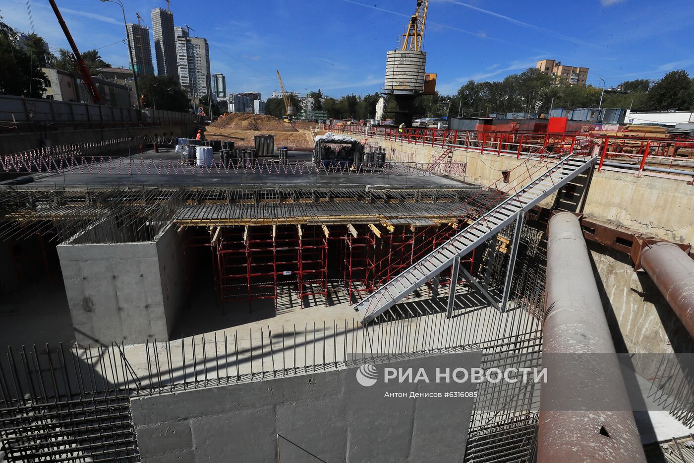 Строительство станции "Улица Народного Ополчения" БКЛ московского метро