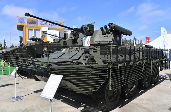 Форум "Армия - 2020". Экспозиция 