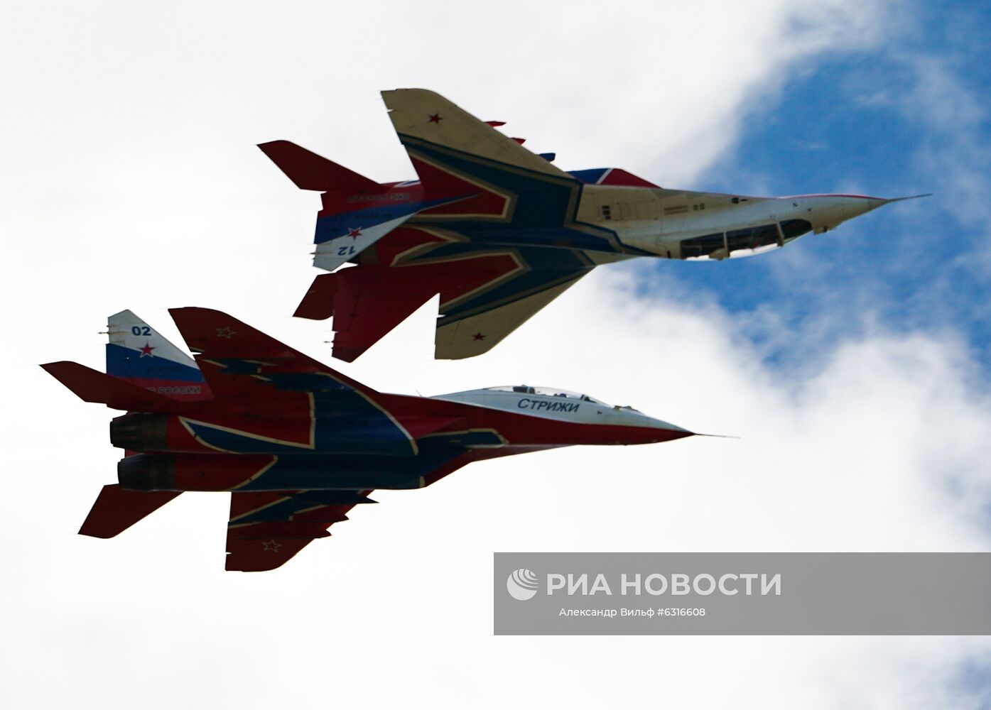 Форум "Армия-2020". Демонстрационные полеты