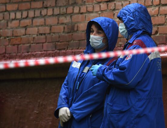 Взрыв газа произошел в жилом доме на западе Москвы