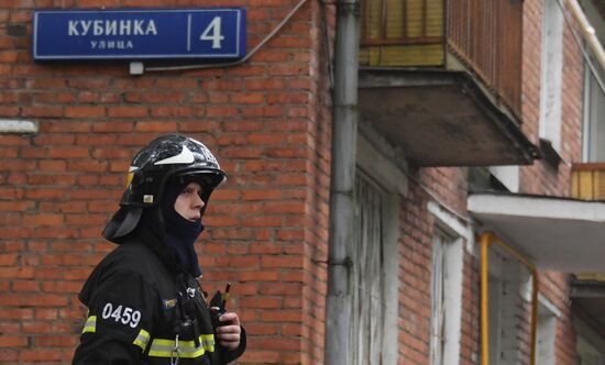Взрыв газа произошел в жилом доме на западе Москвы