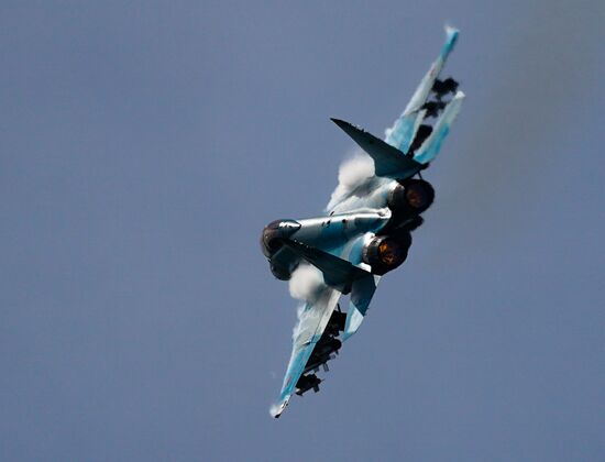 Форум "Армия-2020". Демонстрационные полеты