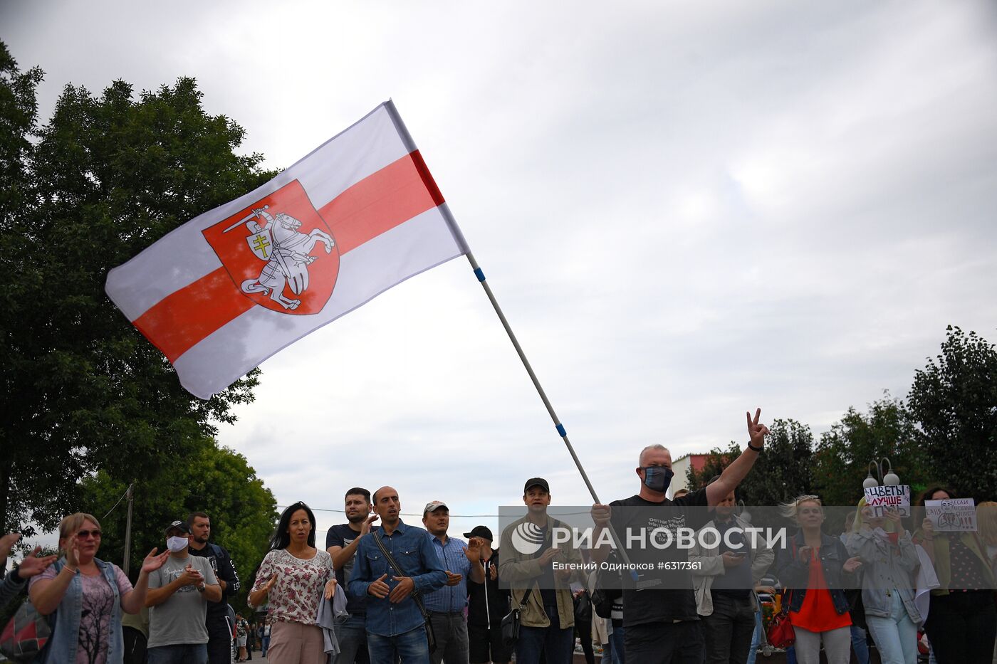 Митинг работников белорусского завода "БелАЗ"