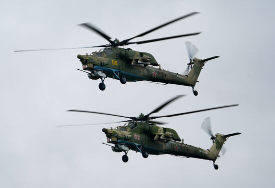 Форум "Армия-2020". Демонстрационные полеты