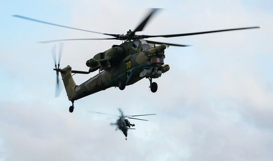 Форум "Армия-2020". Демонстрационные полеты