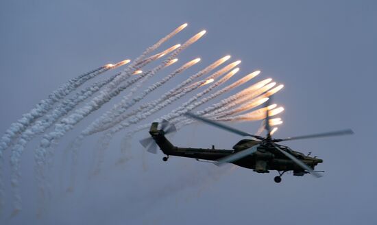 Форум "Армия-2020". Демонстрационные полеты