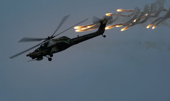 Форум "Армия-2020". Демонстрационные полеты